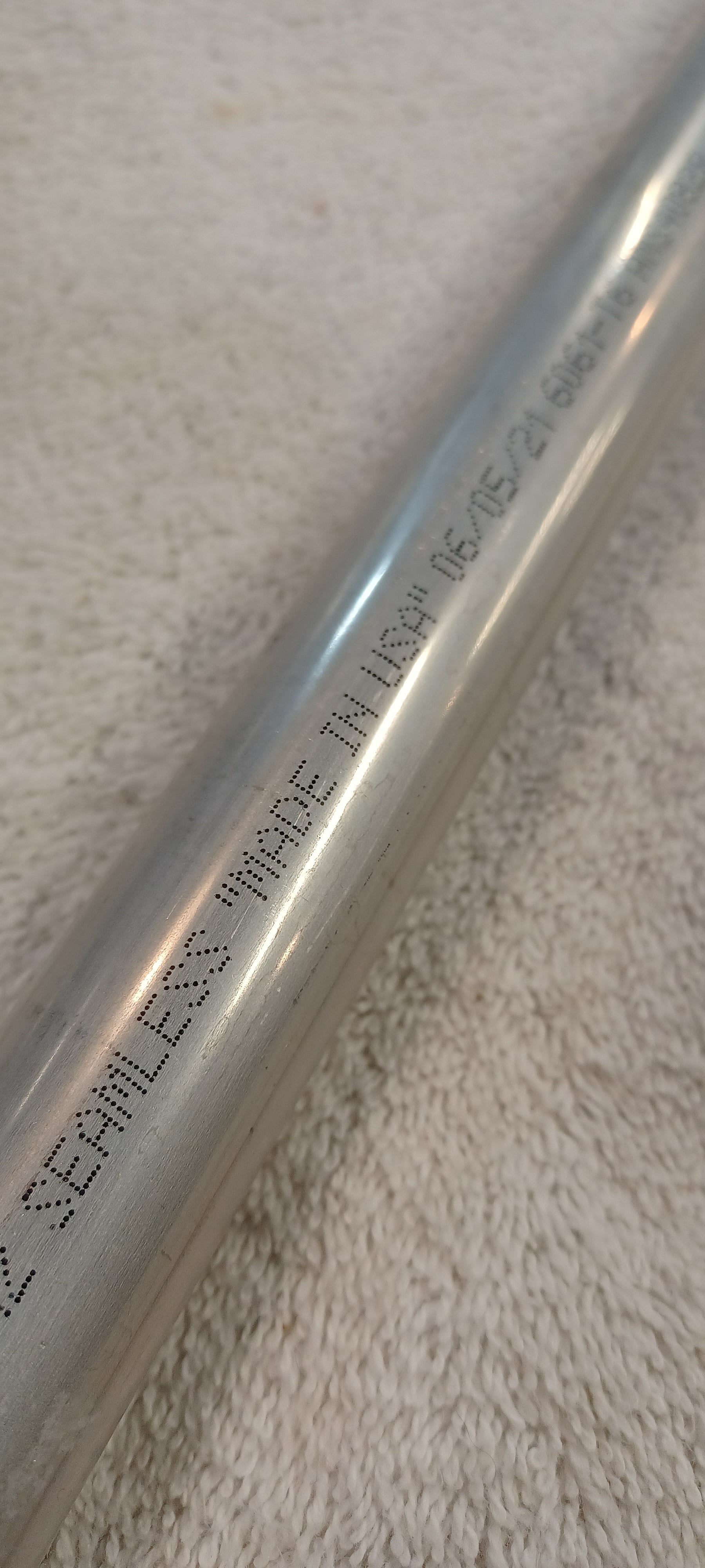 Oil Tank - Oil Inlet Fitting Tube (screw-on)